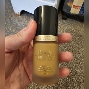 Top Faced Born This Way Foundation